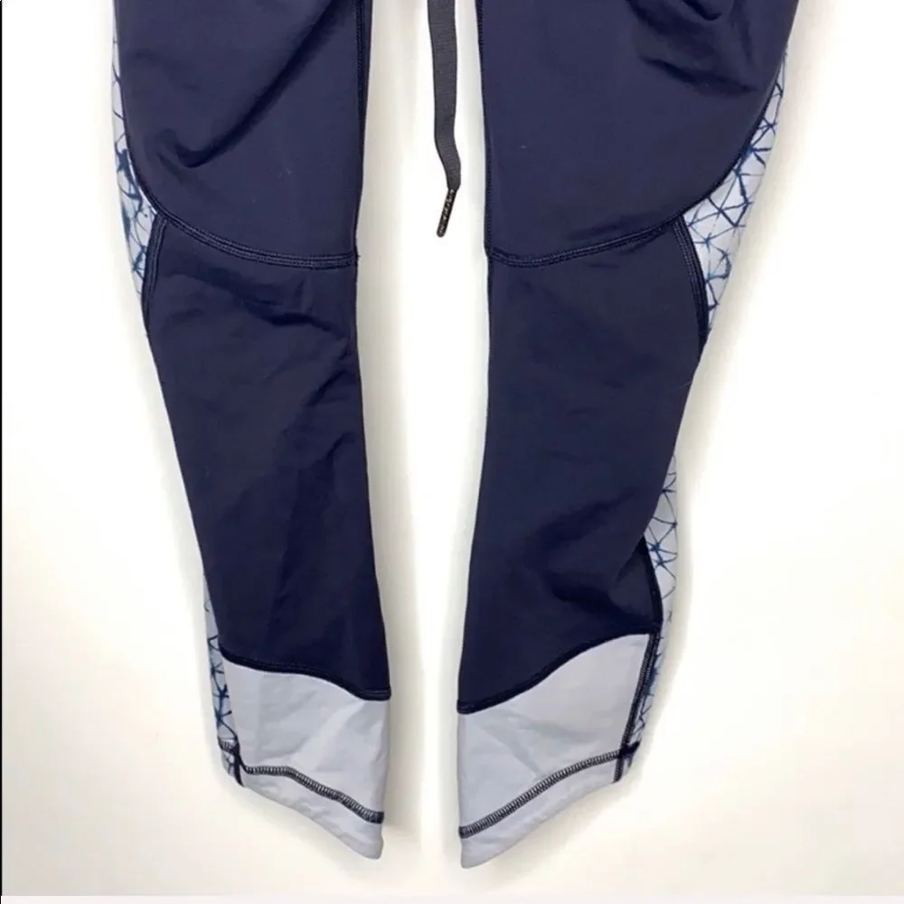 Lululemon Retreat 7/8 Leggings Size 0